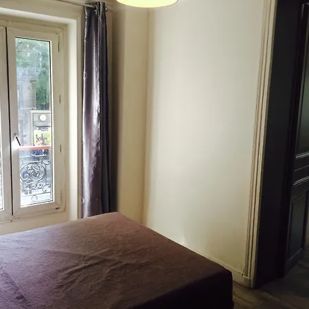 Grand Magenta Hotel *