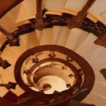 Grand Magenta Hotel *