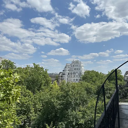 Grand Magenta Hotel Paris