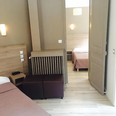 格兰德酒店 酒店