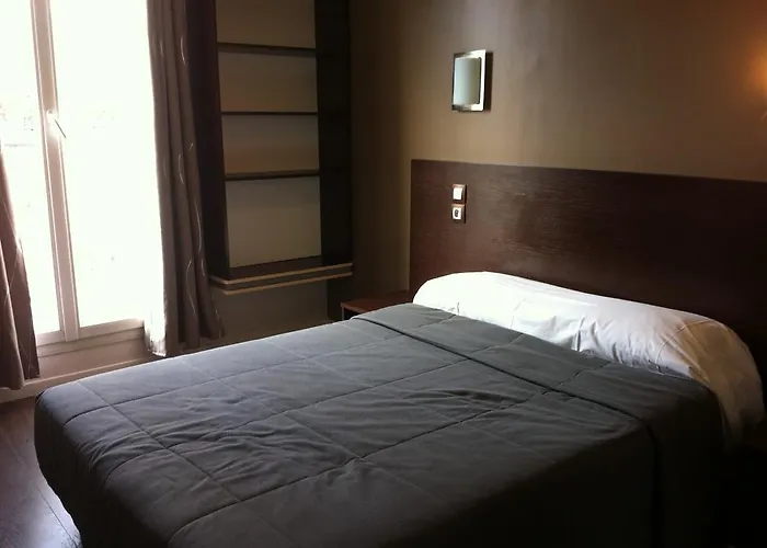 Hotel Grand Magenta *
